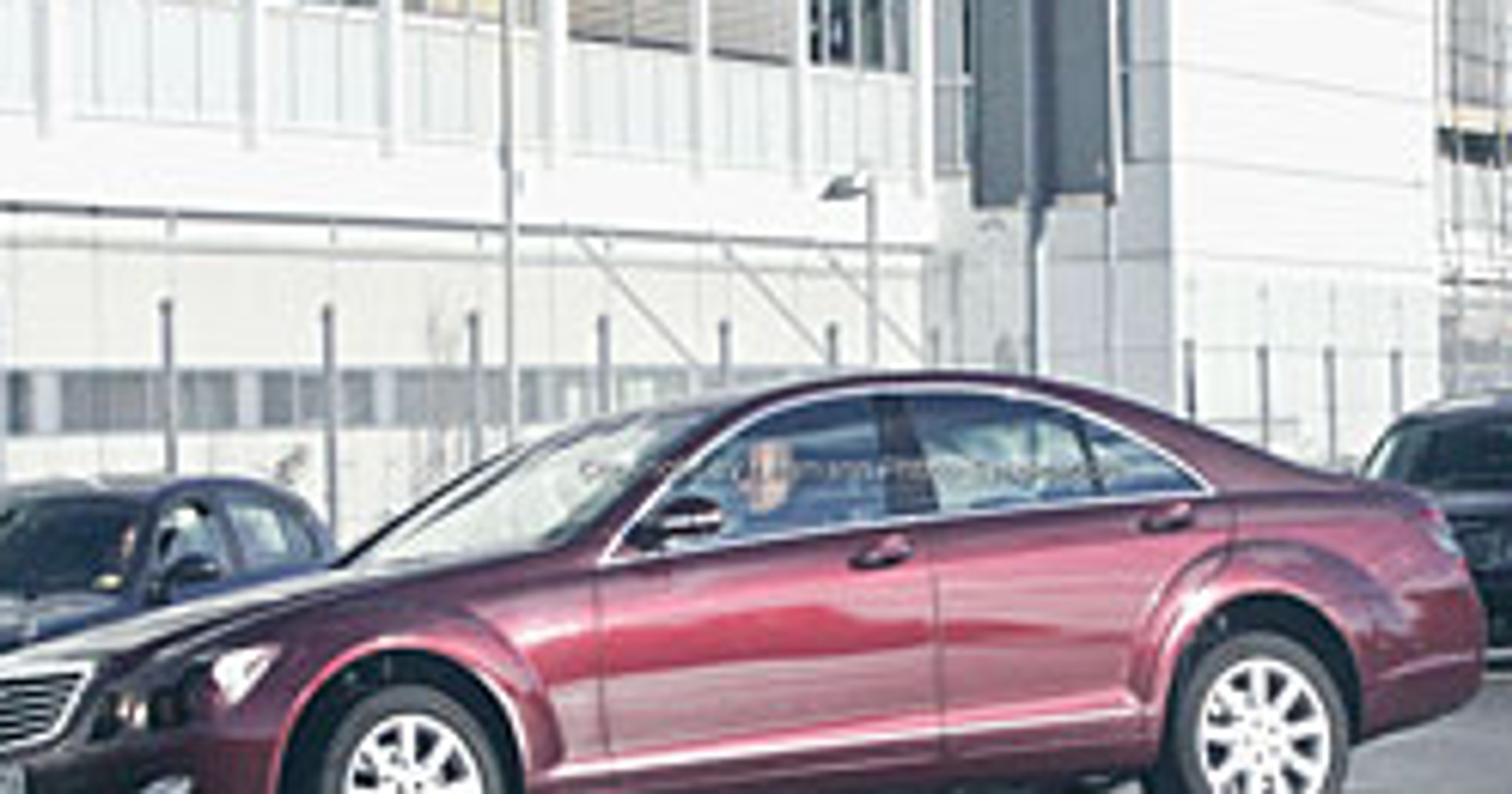 Zdjęcia szpiegowskie: Mercedes-Benz S z nowym makeupem