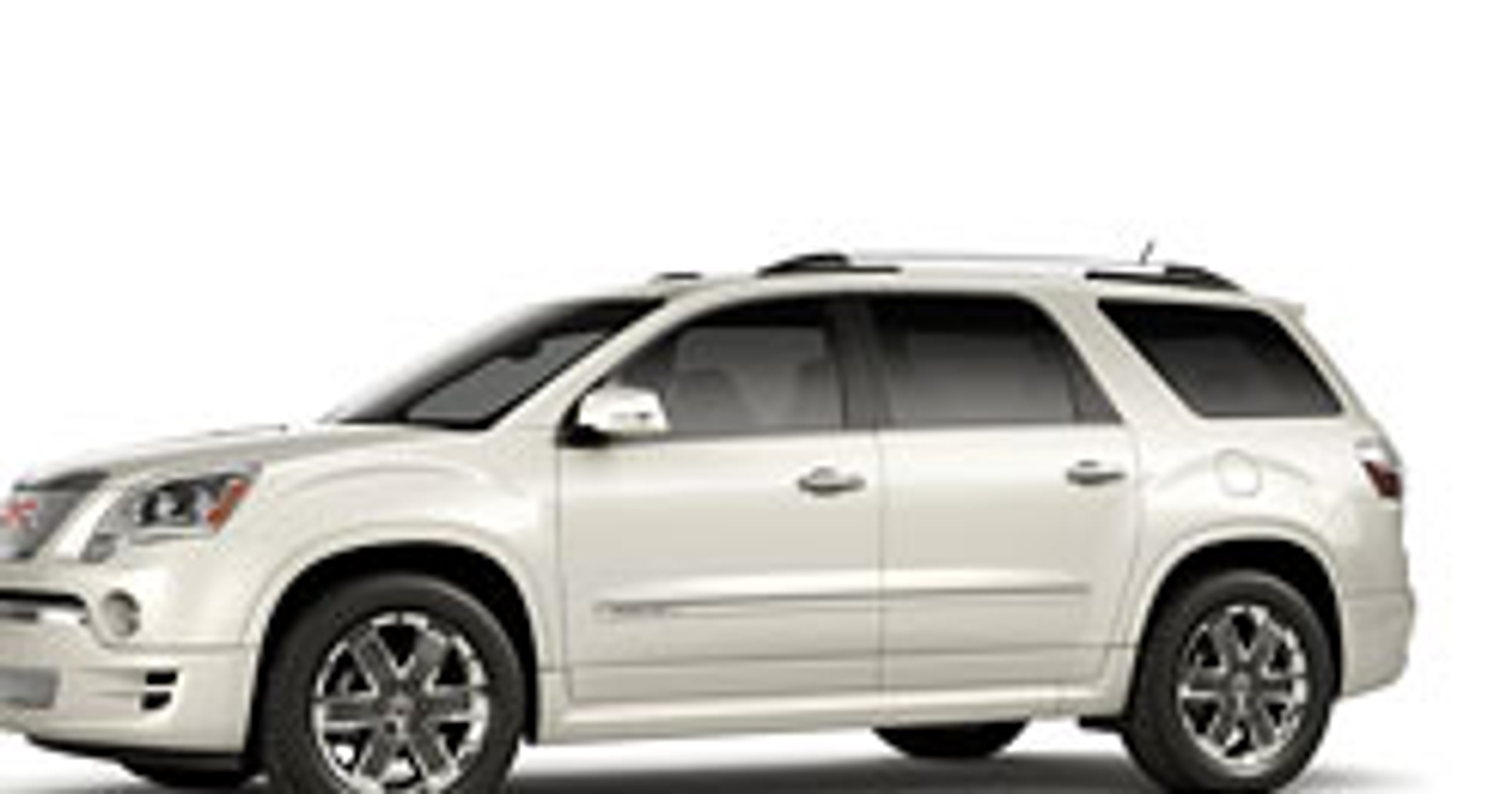 GMC Acadia Denali: lusus w amerykańskim crossowerze