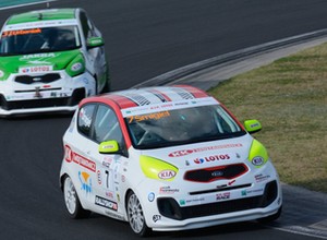 Śmigiel zwycięzcą 1. rundy Kia Lotos Race 2015