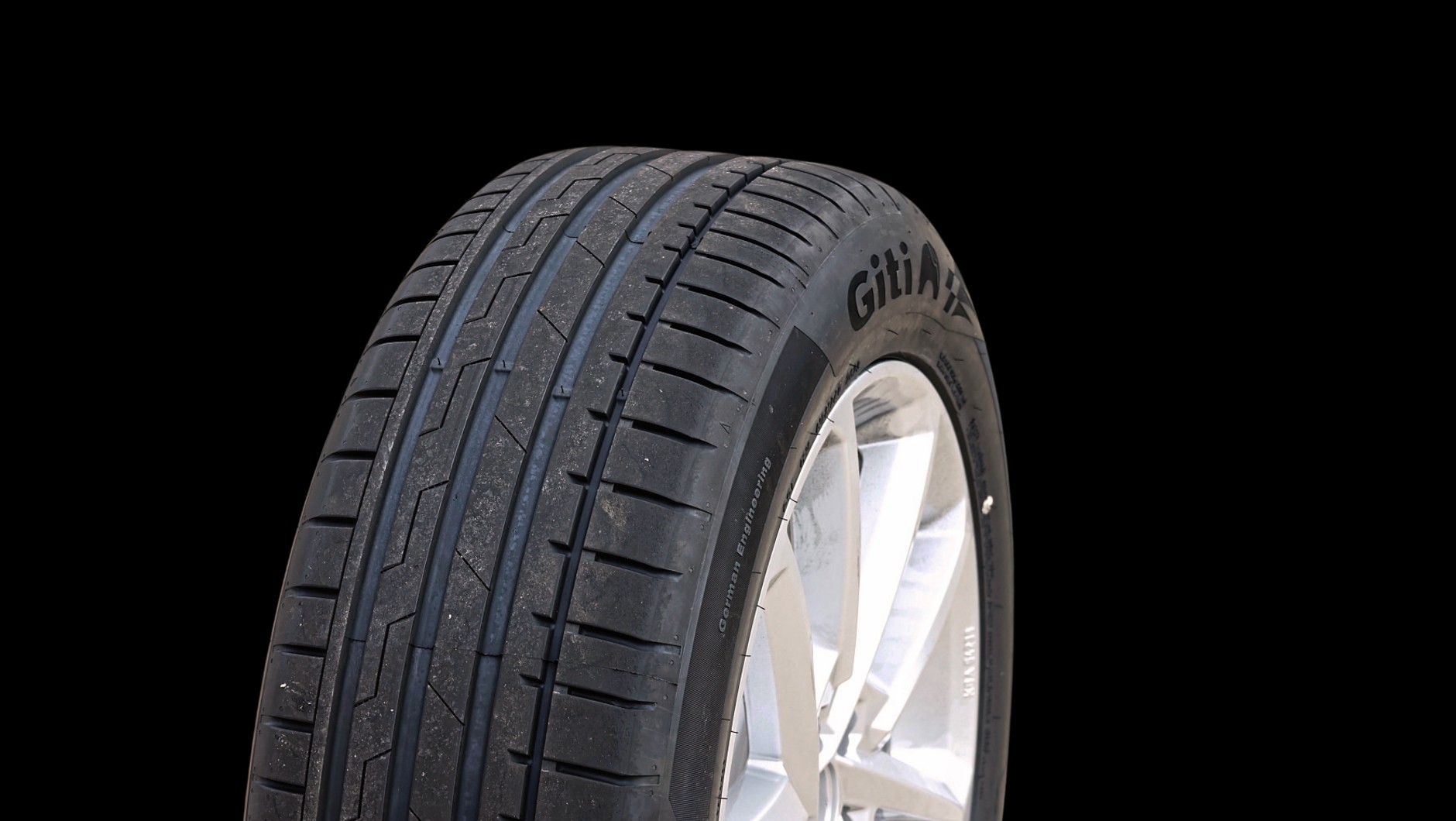 Giti Tire GitiSport S2 SUV