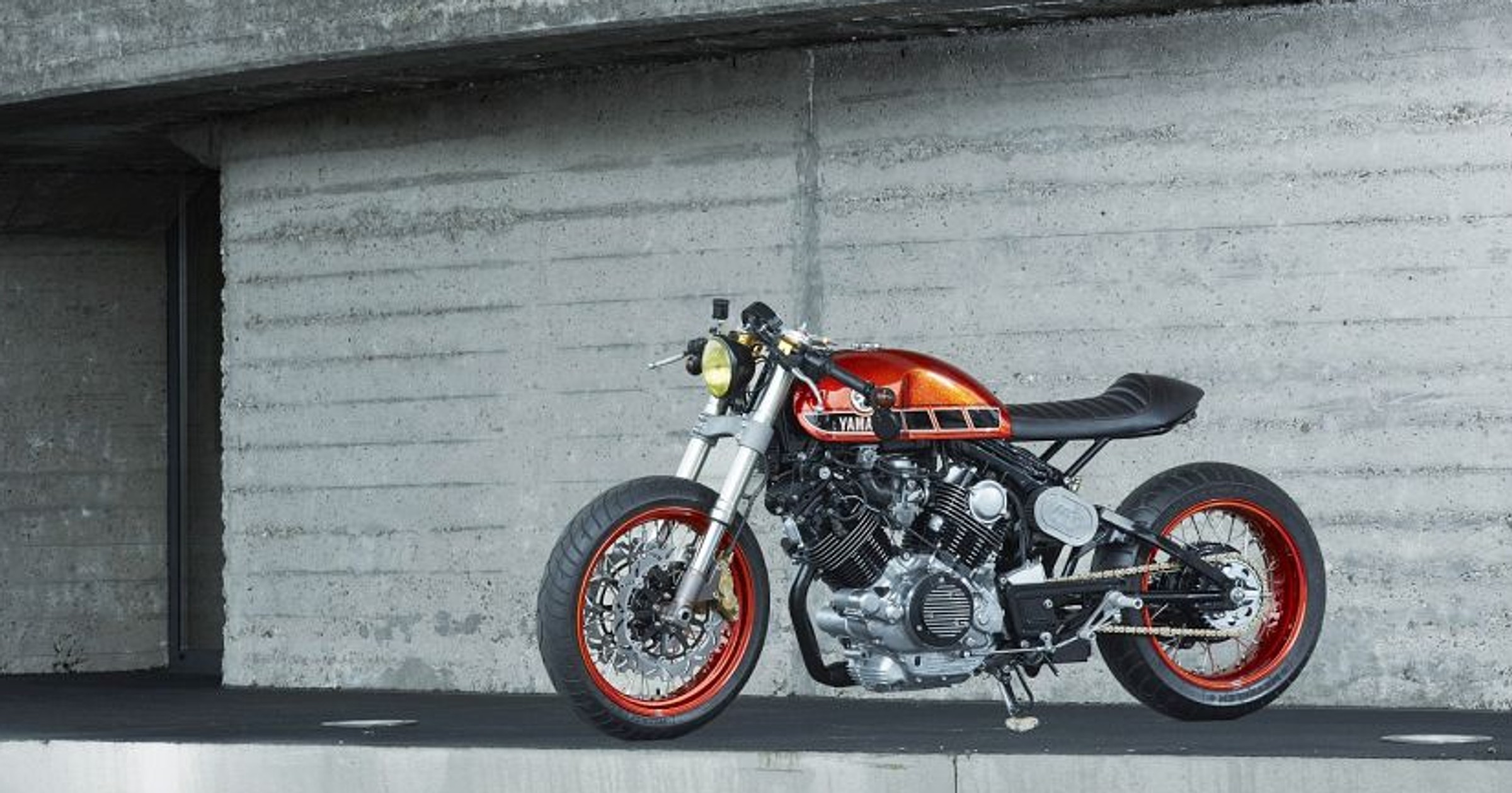 Yamaha TR1 Cafe Racer