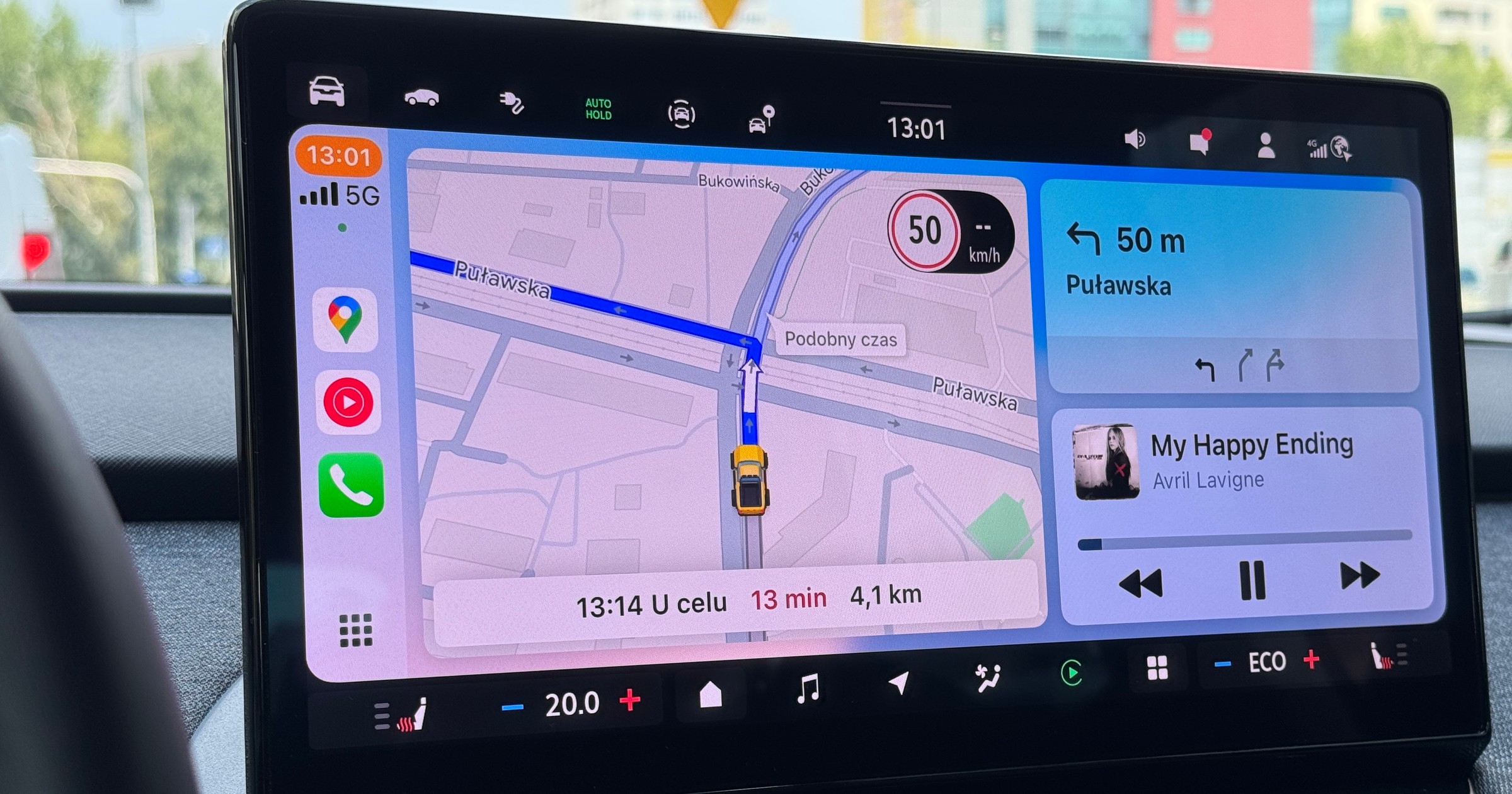 Google Maps w Apple CarPlay
