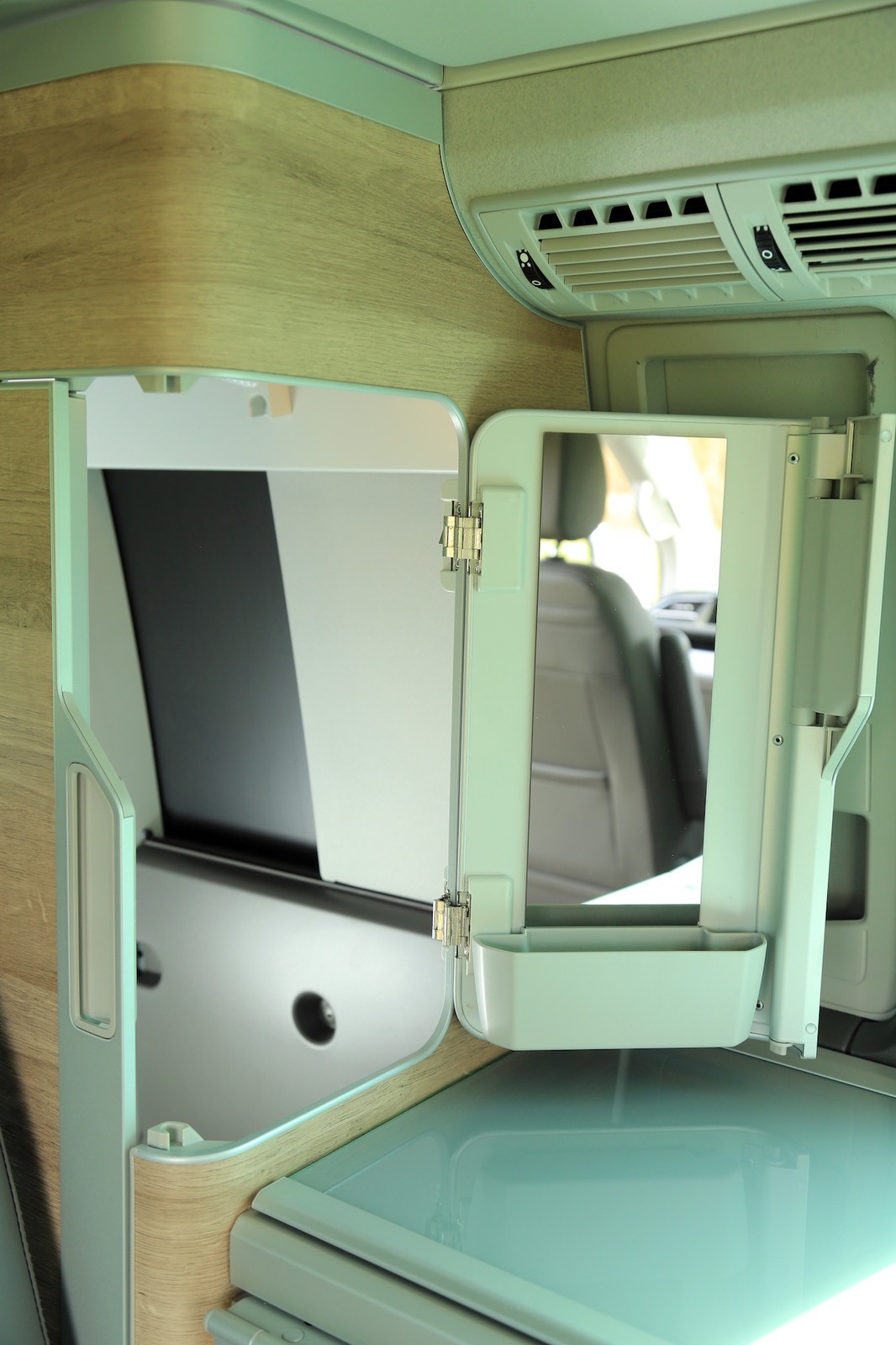 Volkswagen T6.1 California Ocean 2.0 TDI (2021)