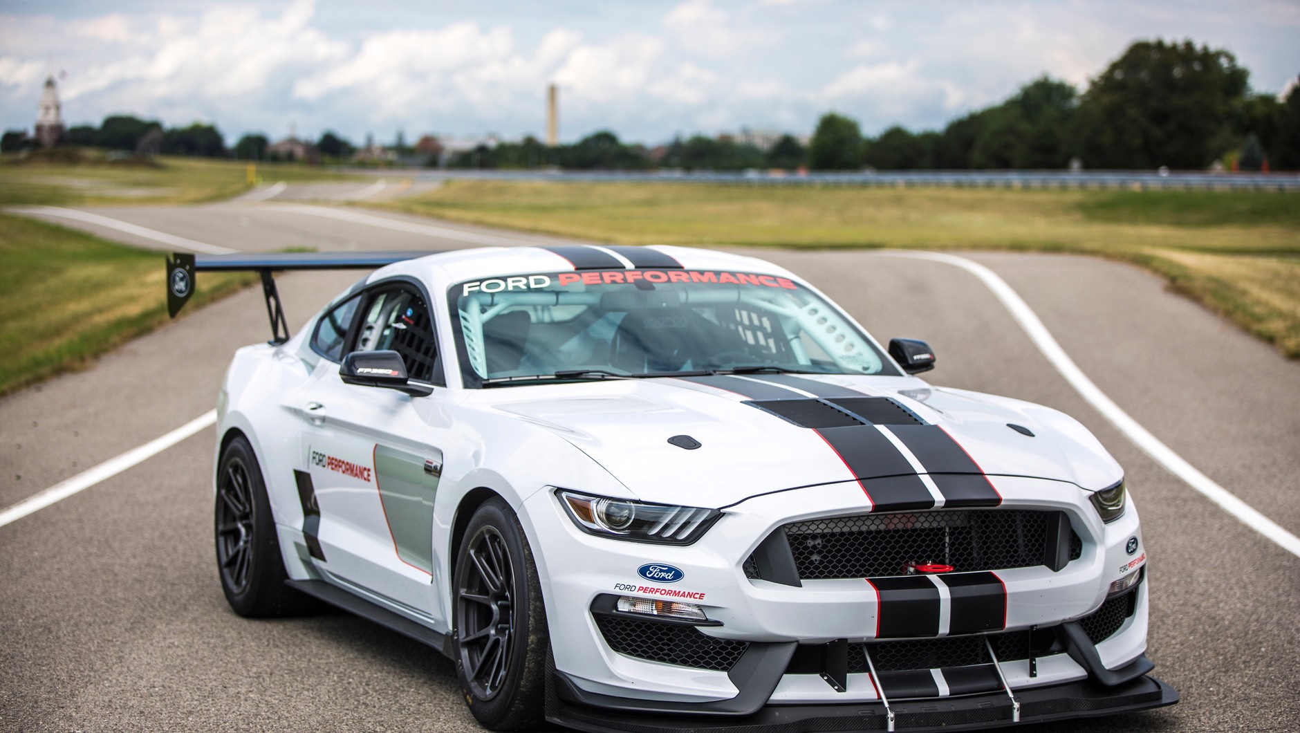 Ford-Mustang-Shelby-FP350S 2017