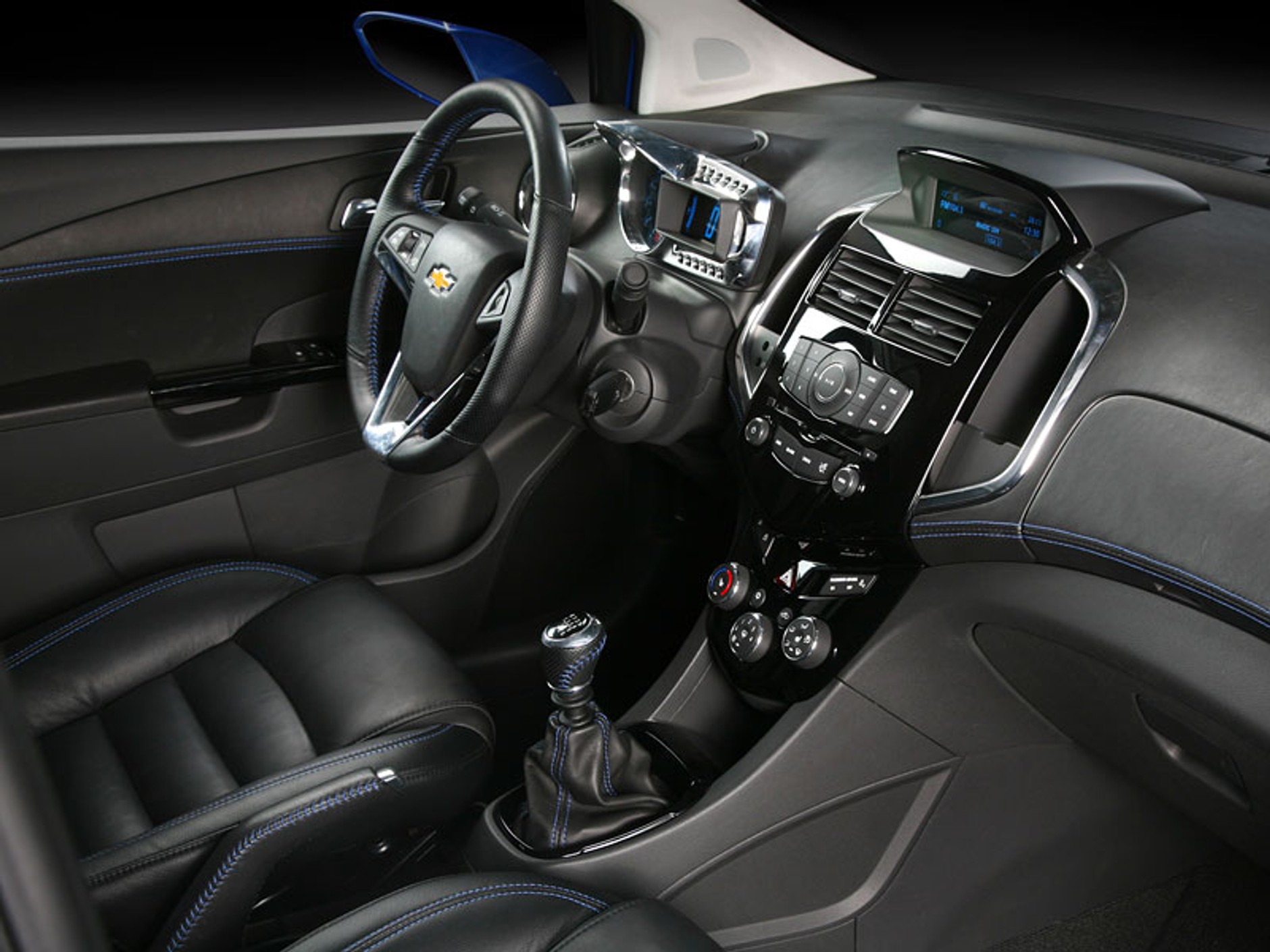 Detroit 2010: Chevrolet Aveo RS - maluch na amerykańskie szosy