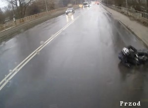 Kierująca autobusem wykazała się refleksem. Uratowała życie rowerzyście [WIDEO]
