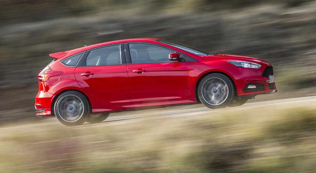 Ford Focus ST (trzecia generacja; wersja po modernizacji; zdjęcie ilustracyjne)