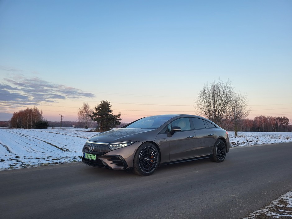 Mercedes AMG EQS 53