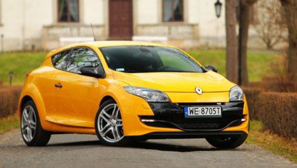 Renault Megane RS na torze Nurburgring