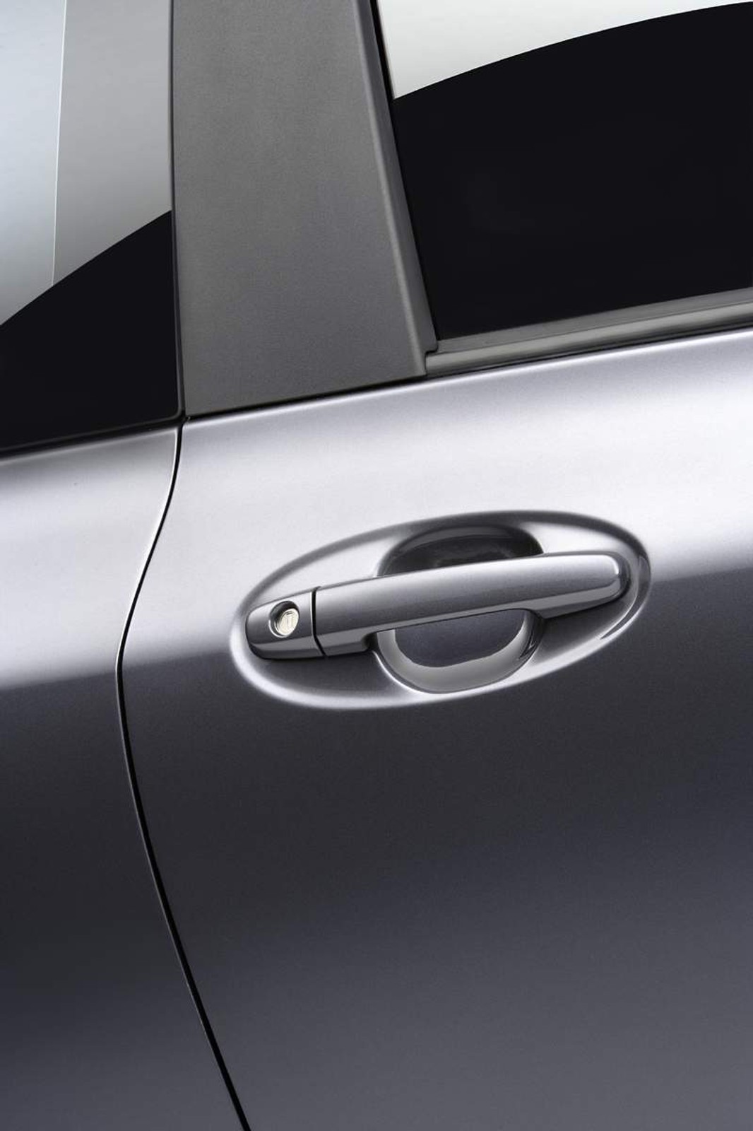 Paryska premiera: Toyota Yaris TS z silnikiem 1,8 VVT-i (132 KM)