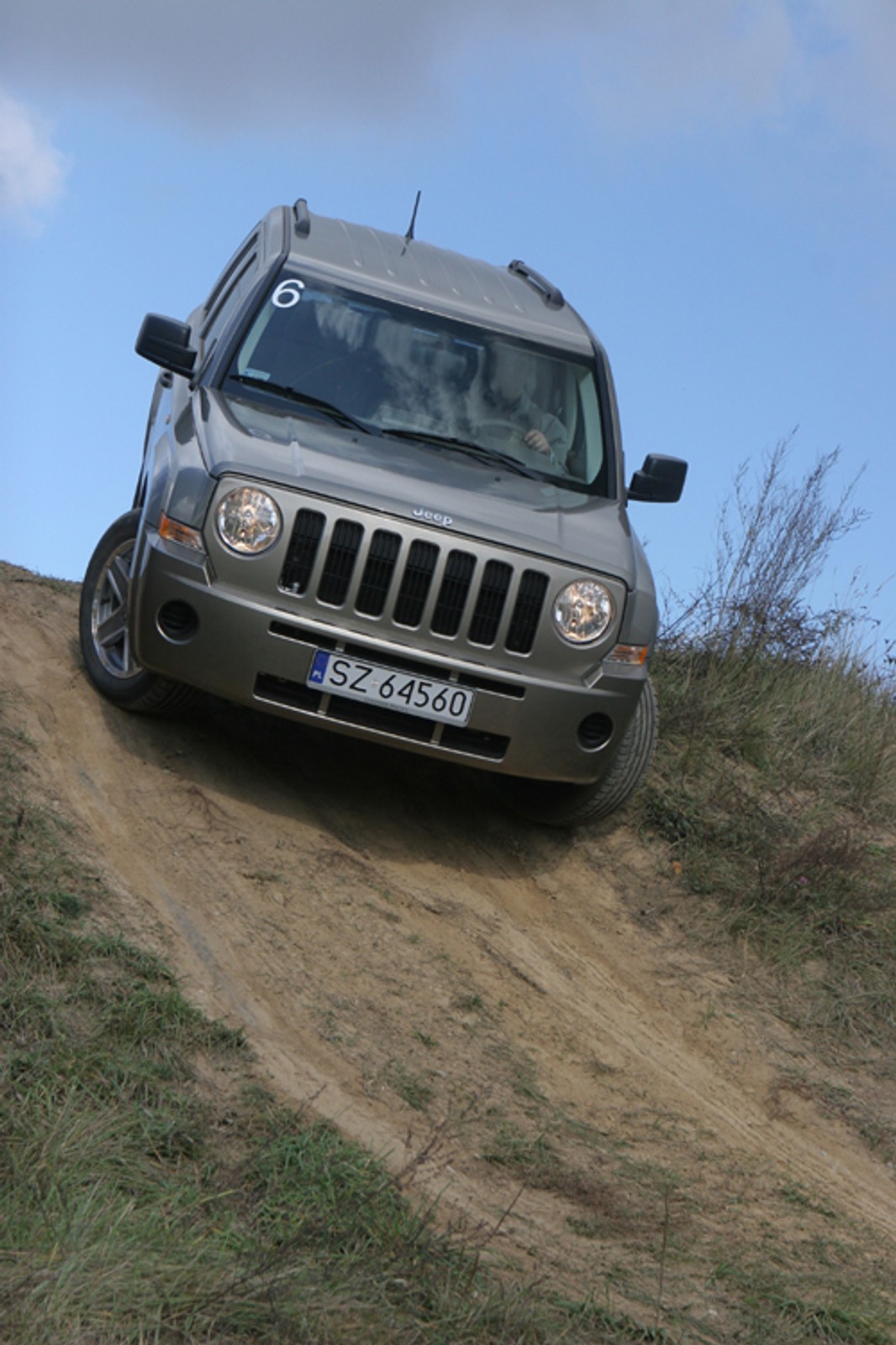 Szkoła jazdy 4x4 - jak wjechać pod górkę?