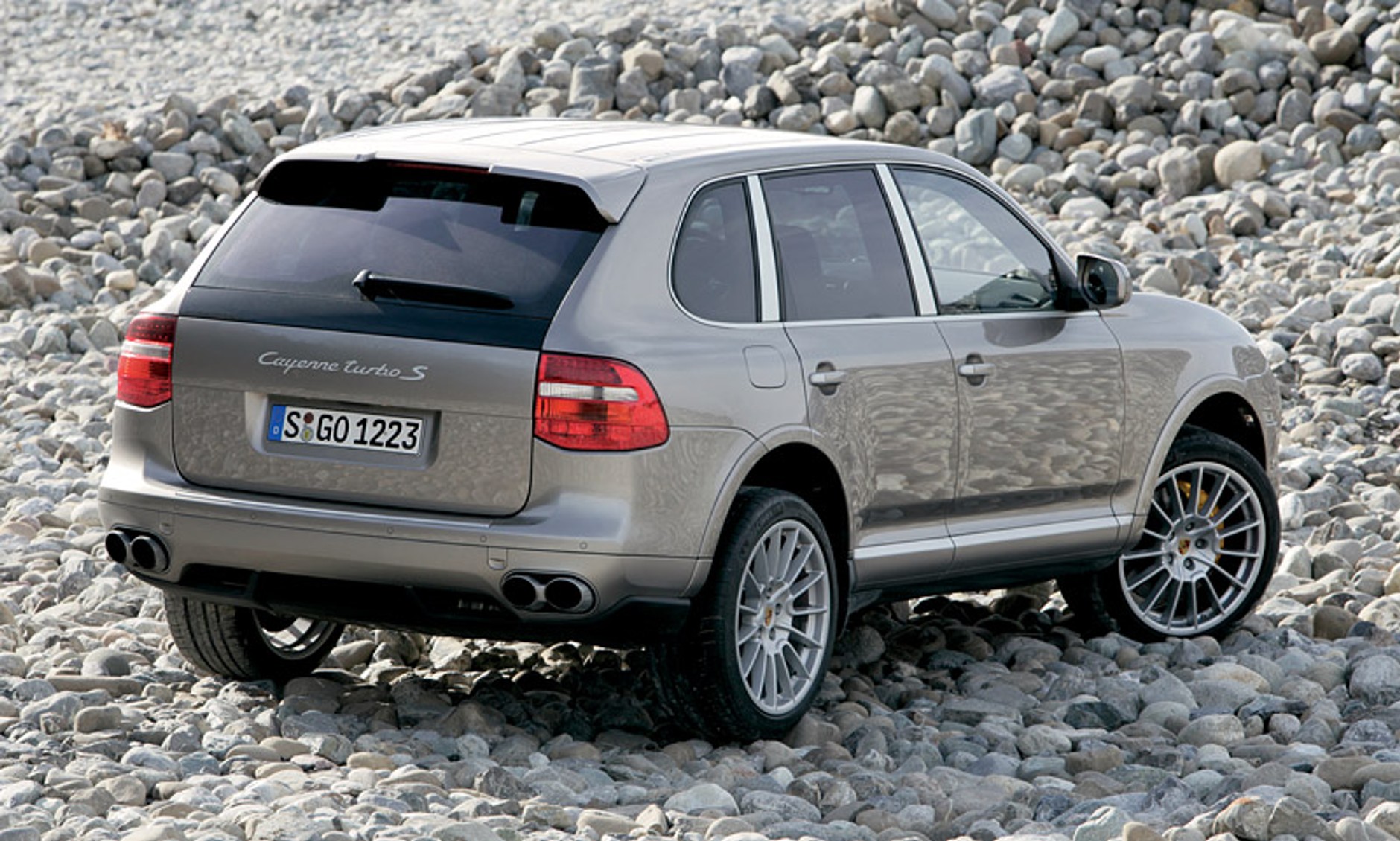 Porsche Cayenne Turbo S: jeszcze mocniejsze Turbo