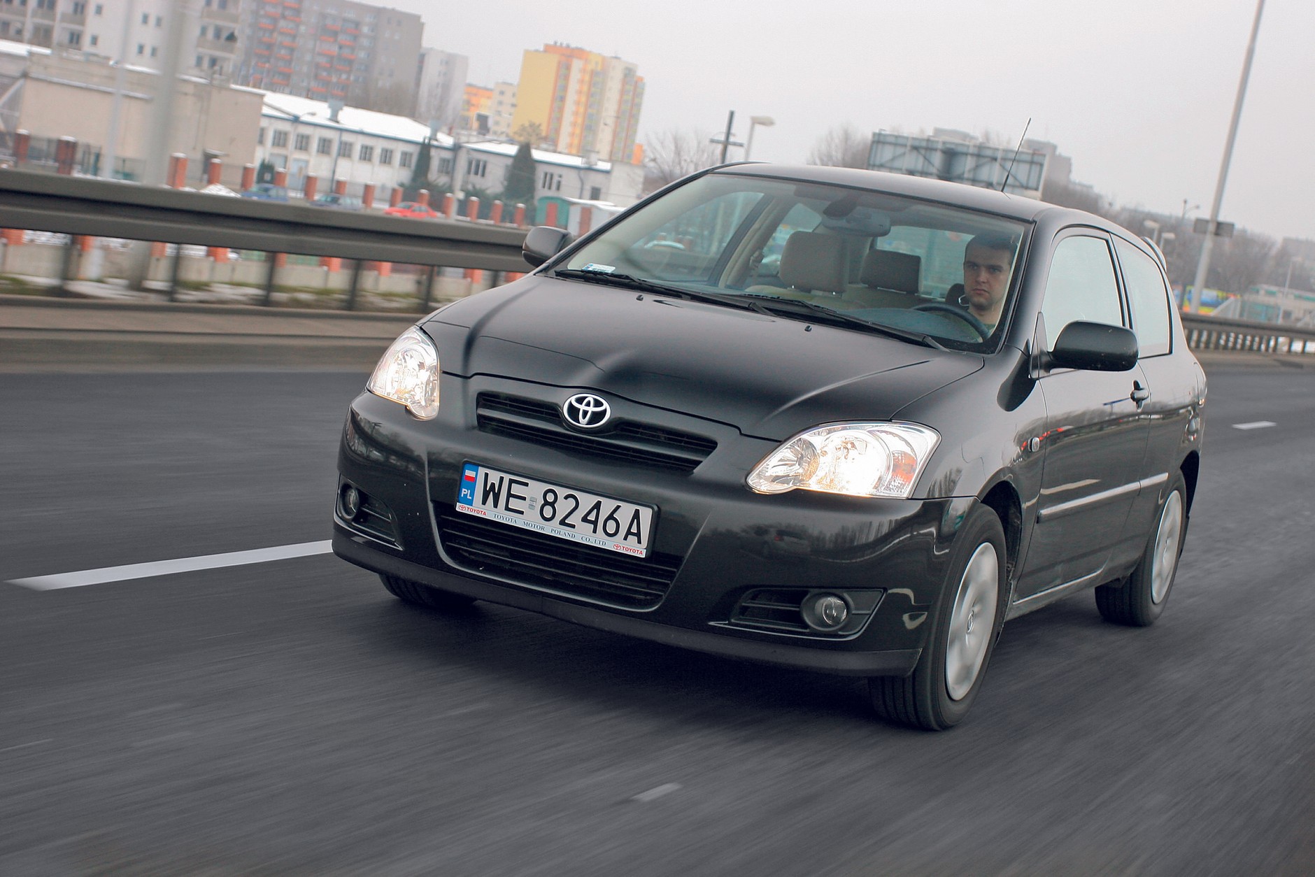 Toyota Corolla IX (2001-07)