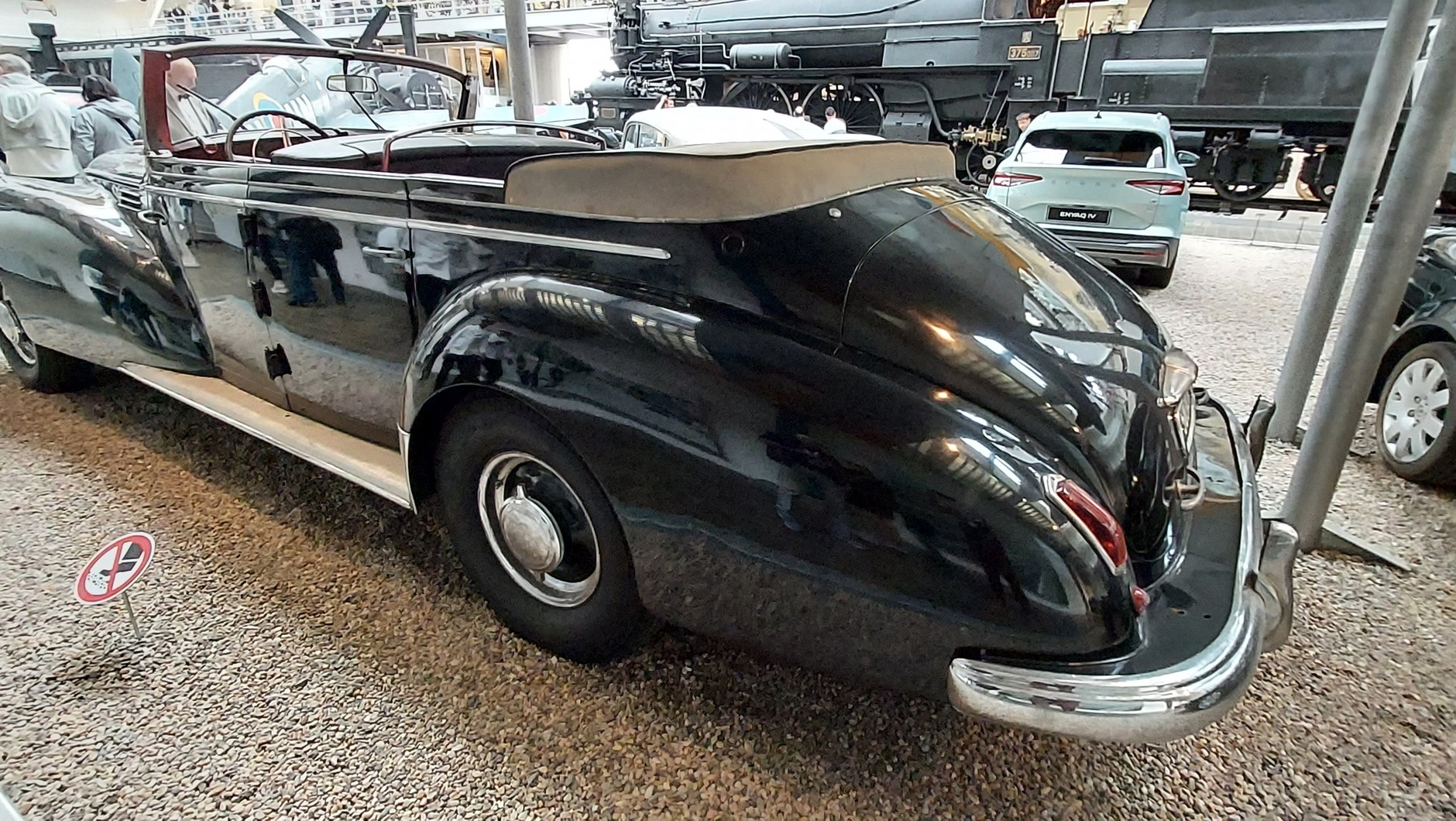 Mercedes 770 z Muzeum Techniki w Pradze