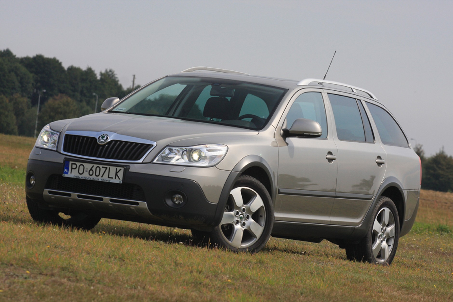 Skoda Octavia Scout - W czym jest lepsza od SUV-a?