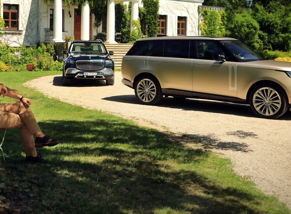 Range Rover i Maybach GLS to SUVy do bycia wożonym