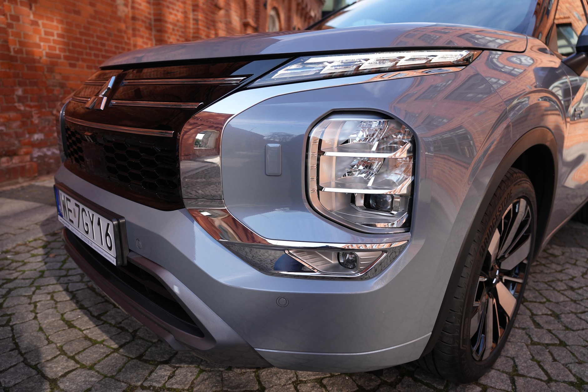 Mitsubishi Outlander PHEV