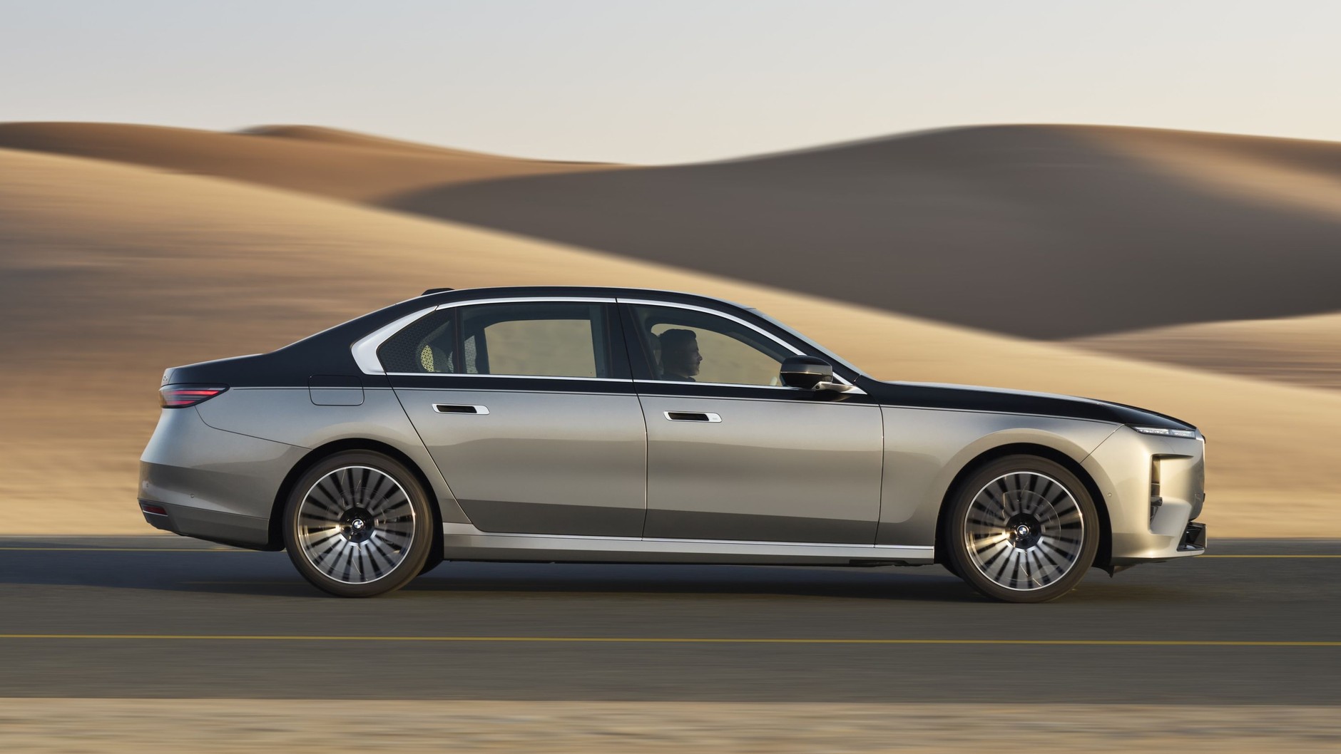 BMW serii 7 (7. generacja; G70; wersja po modernizacji)