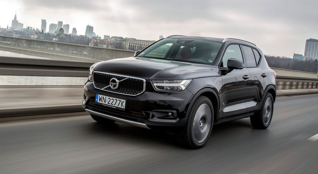 Volvo XC40 T5 AWD Momentum