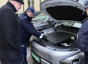 Stołeczna policja kupiła nowe pojazdy za 1,5 mln zł. Nie tylko samochody