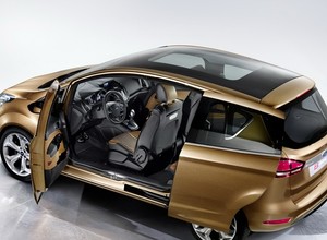 Ford B-Max otworzył się na produkcję seryjną