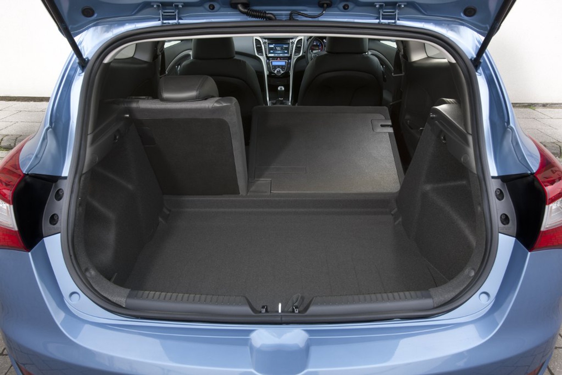 Trzydrzwiowy Hyundai i30 w polskich salonach