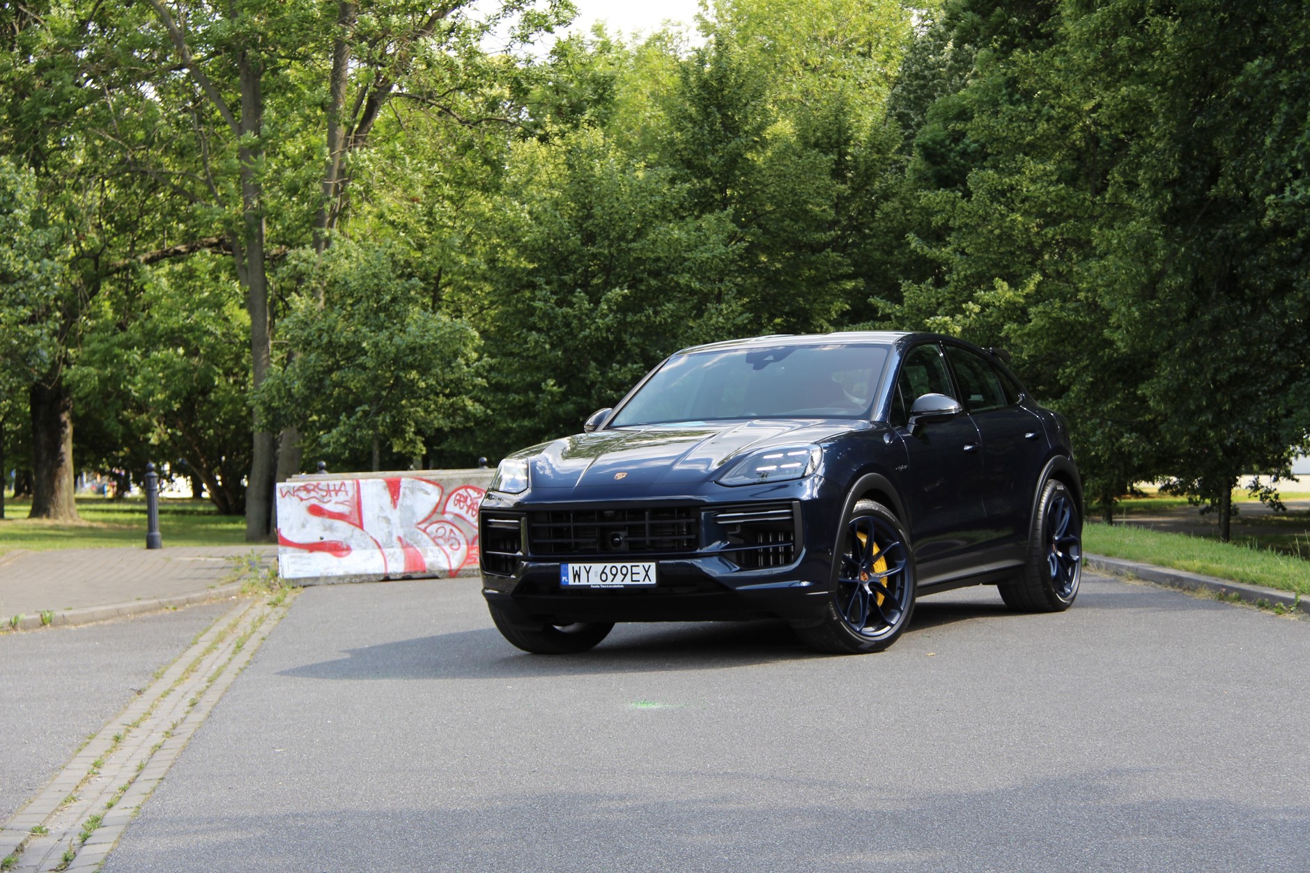 Porsche Cayenne Turbo E-Hybrid Coupe z pakietem GT