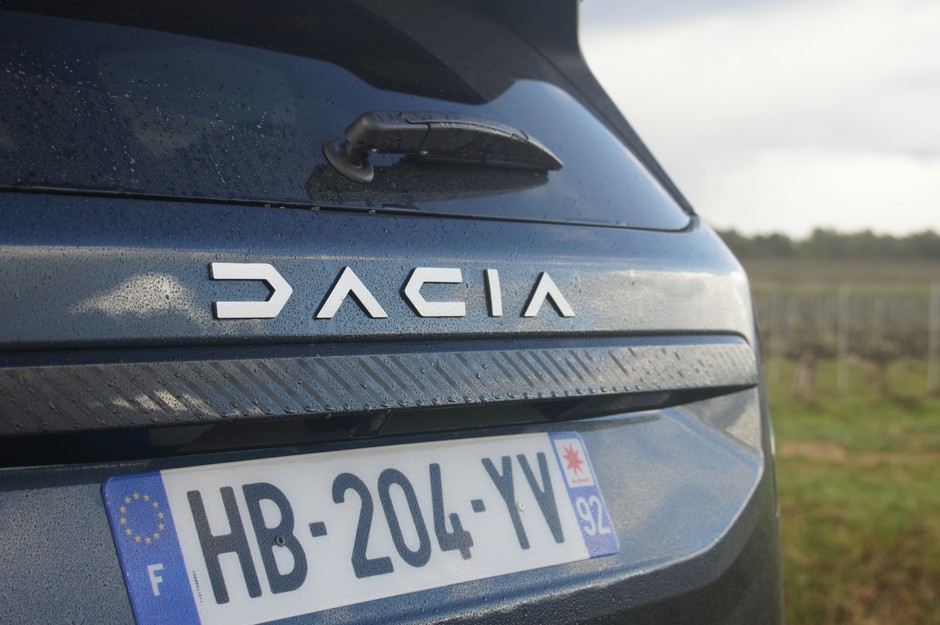Dacia Bigster