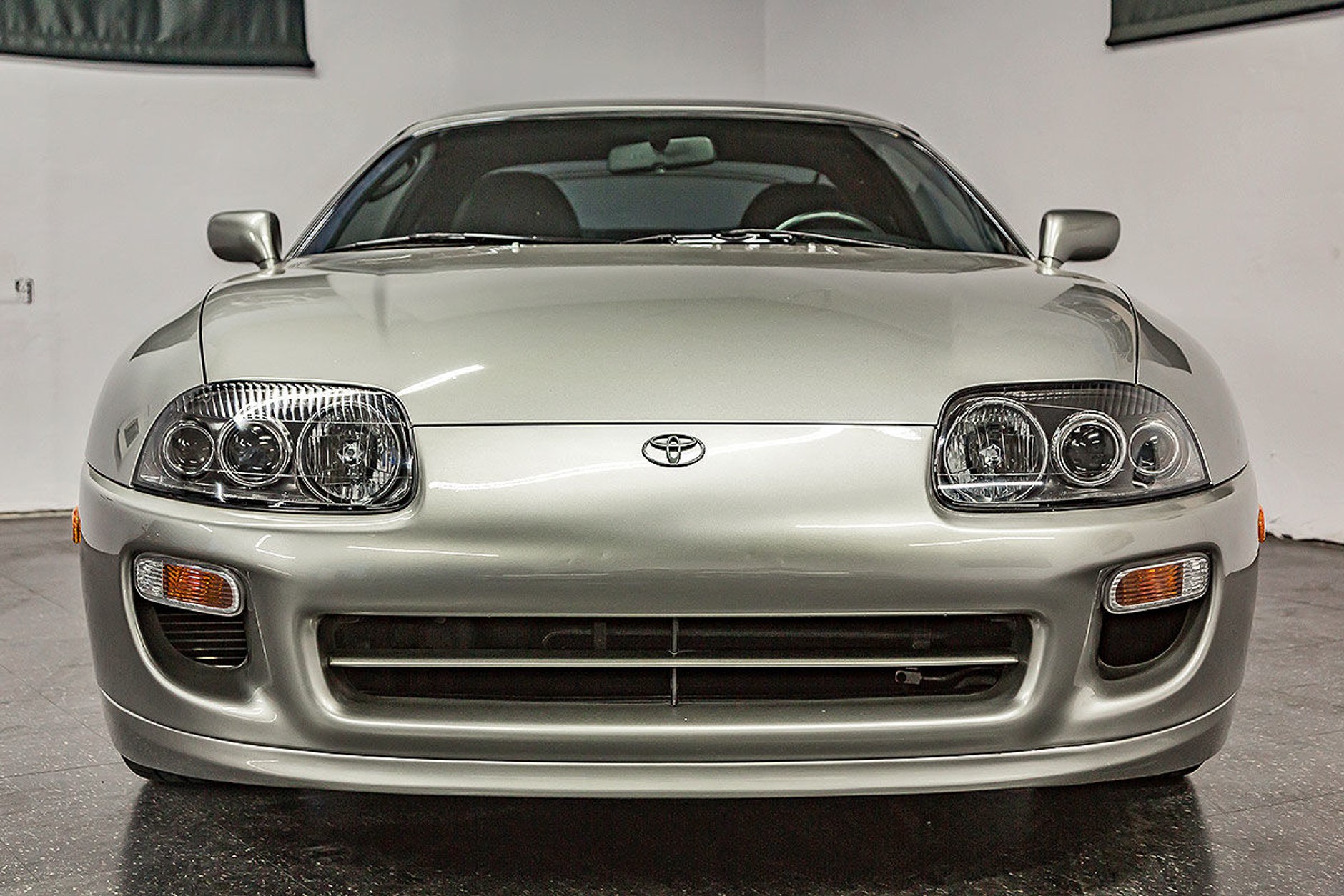 Toyota Supra 4. generacji w wersji targa