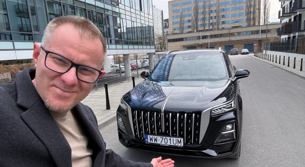 Jeździłem chińskim SUV-em premium – Hongqi HS5. To naprawdę premium?