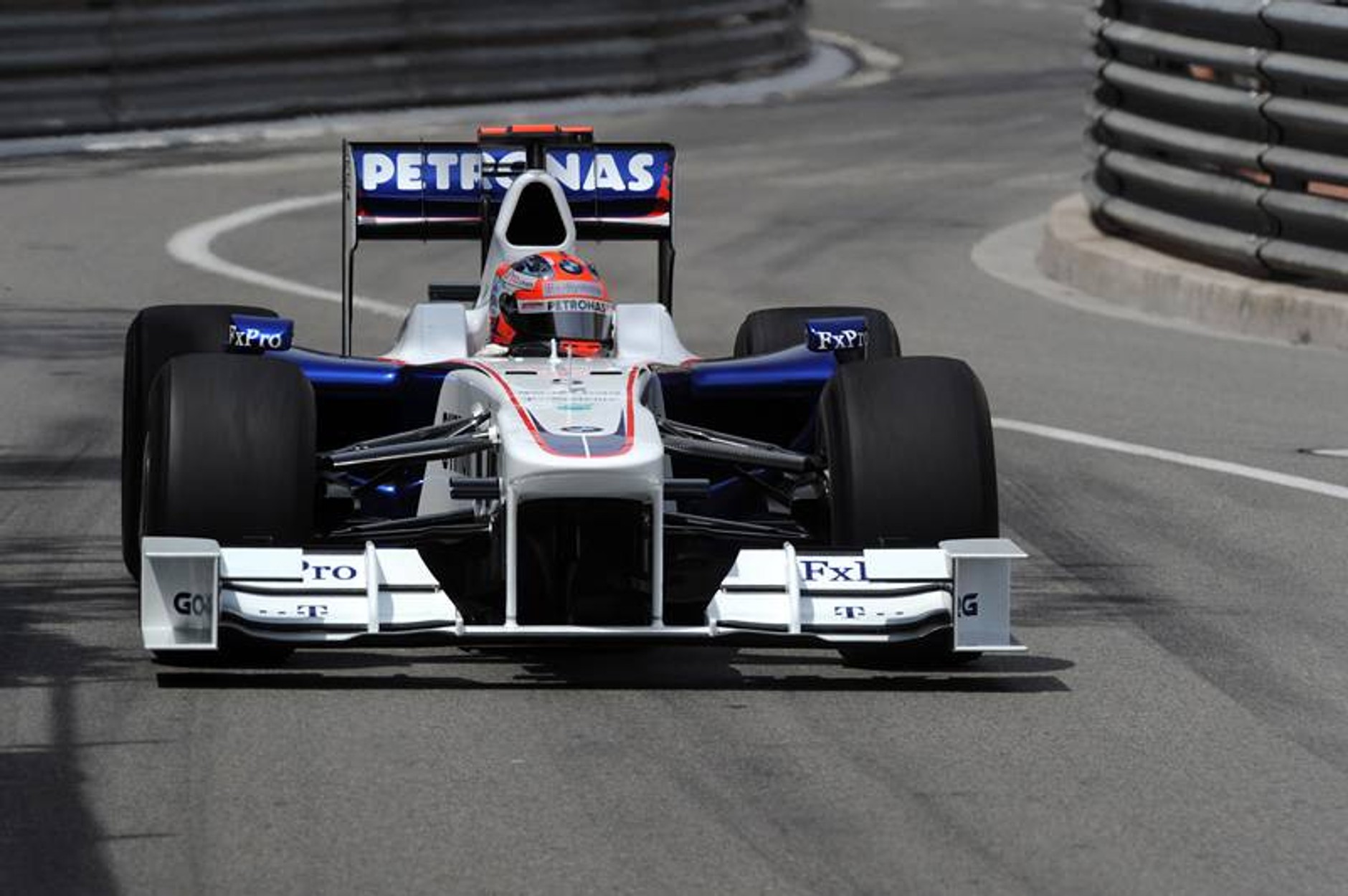 Grand Prix Monaco 2009: Button królem, Kubica w garażu (fotogaleria)