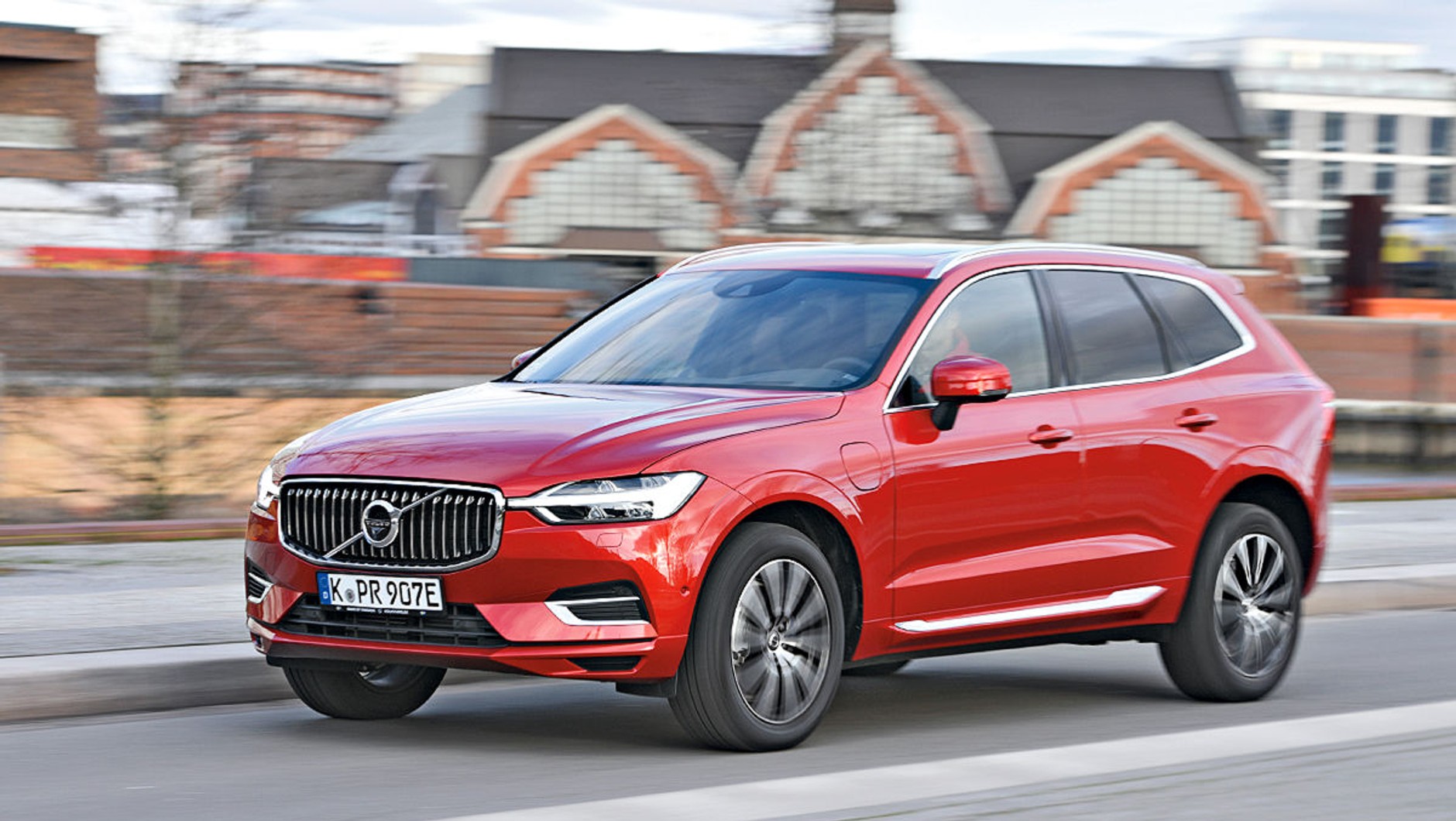 Volvo XC60 T8
