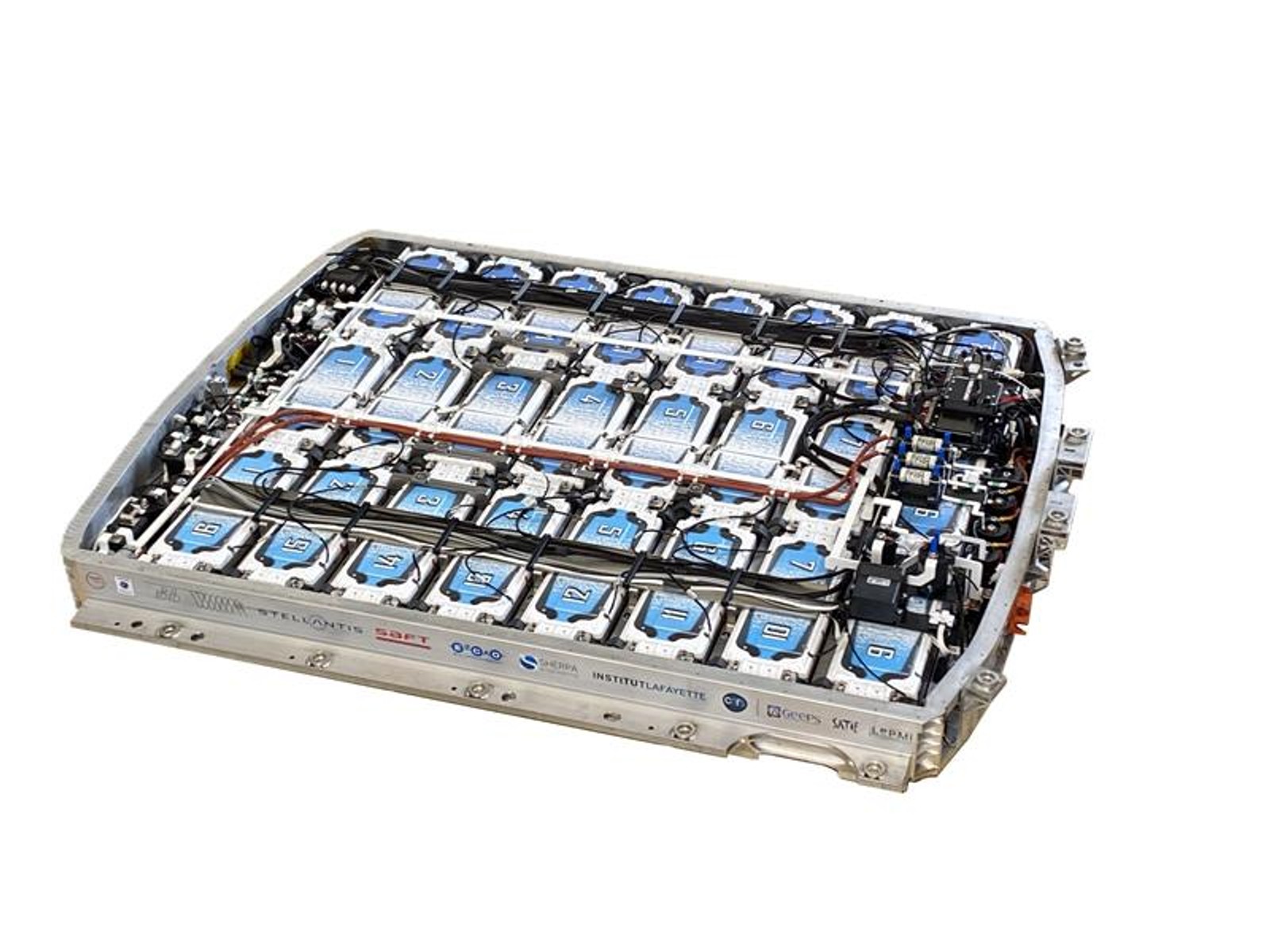 Zintegrowany Inteligentny System Baterii (IBIS) w samochodzie elektrycznym