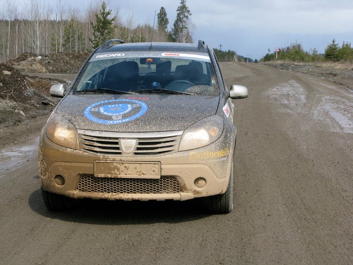 Lizbona-Władywostok: Dacia Sandero pokonała 15,2 tys. km w 12 dni