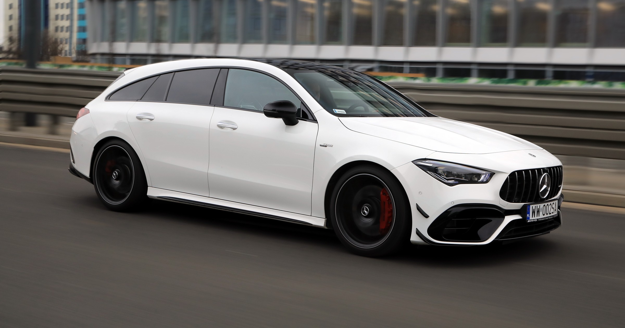 Mercedes-AMG CLA 45 S 4MATIC Shooting Brake
