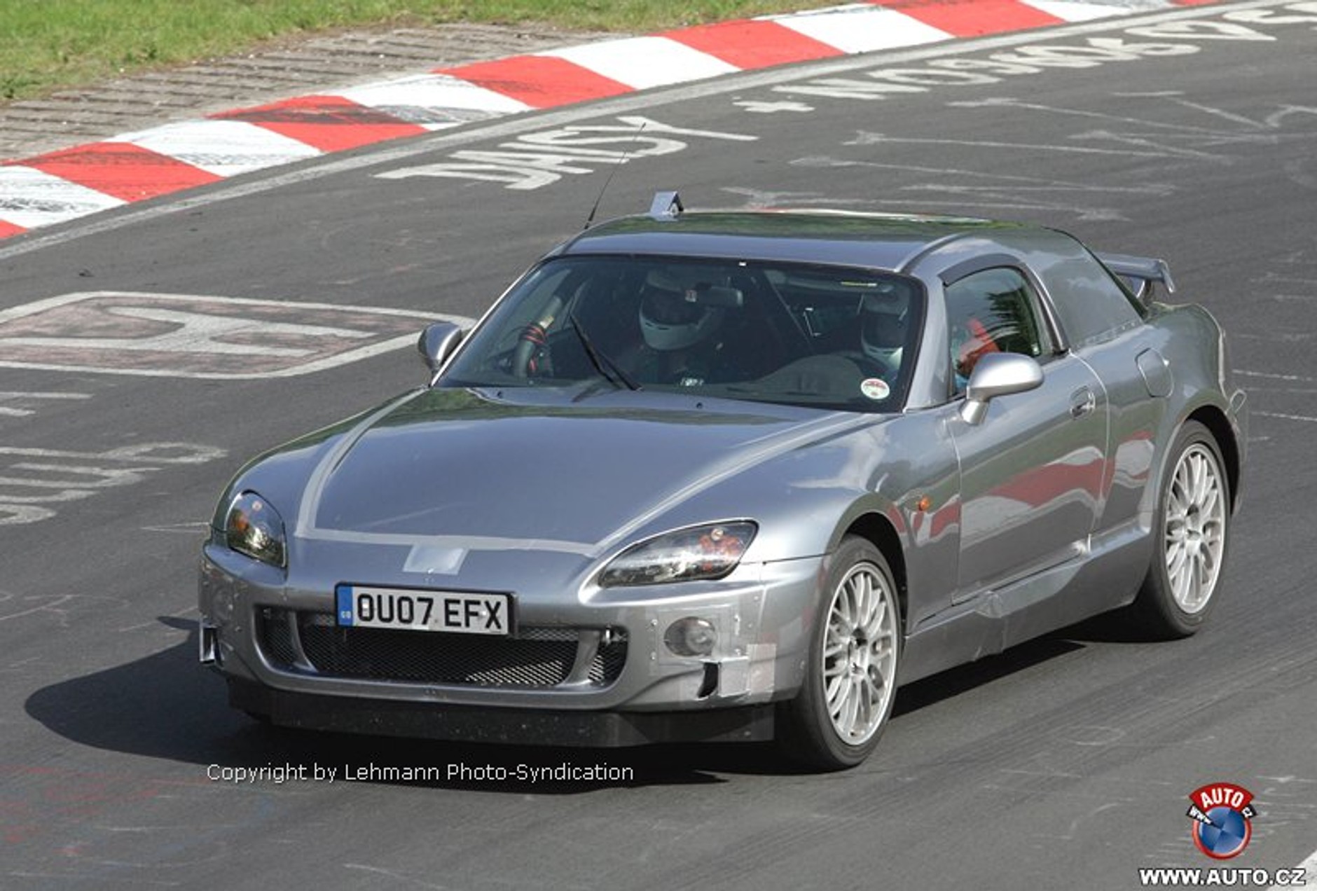 Zdjęcia szpiegowskie: Honda NSX przyłapana na Nürburgringu