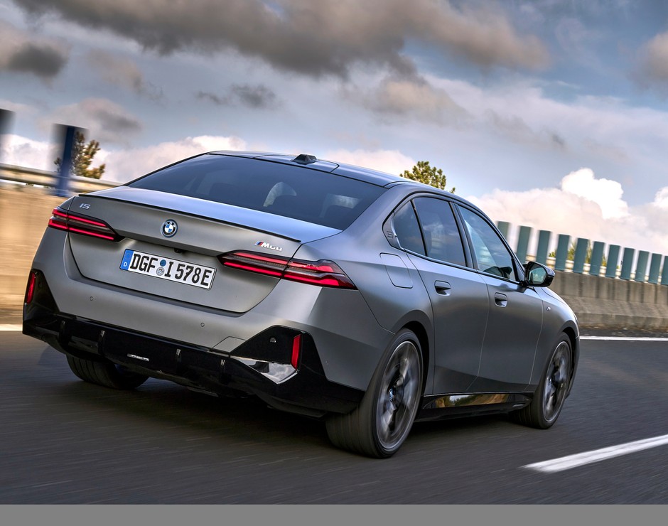 BMW i5