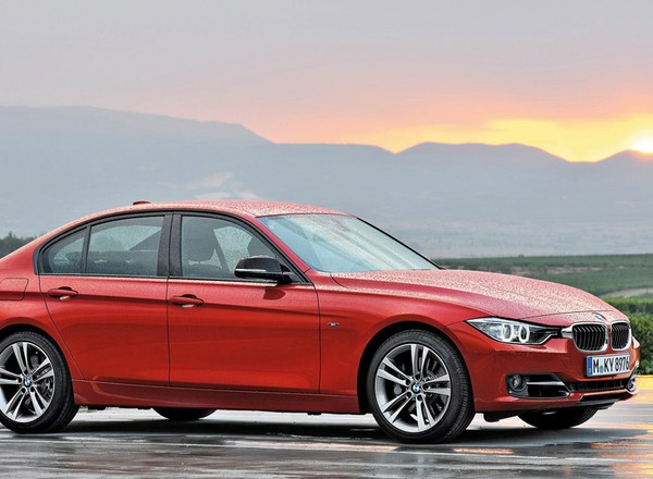 Czy nowe BMW serii 3 to miniatura "piątki"