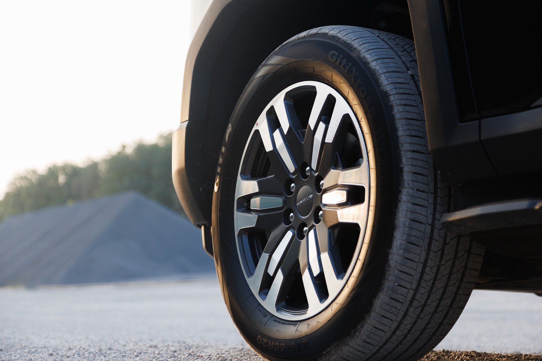 2025 Maxus eTerron 9