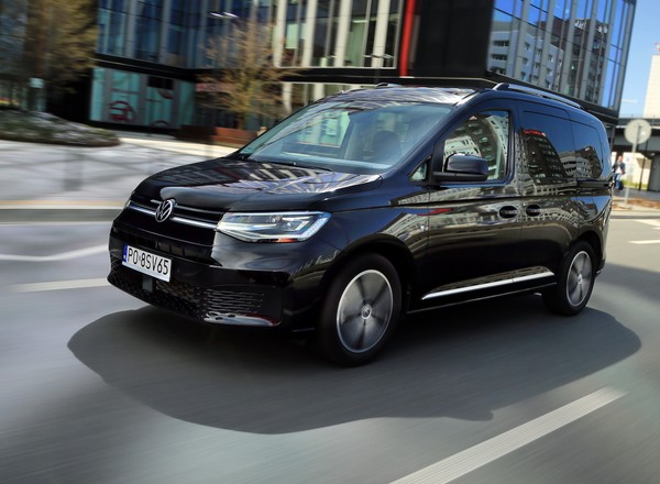 Nowy Volkswagen Caddy 2.0 TDI DSG – poznańskie pudło golfowe