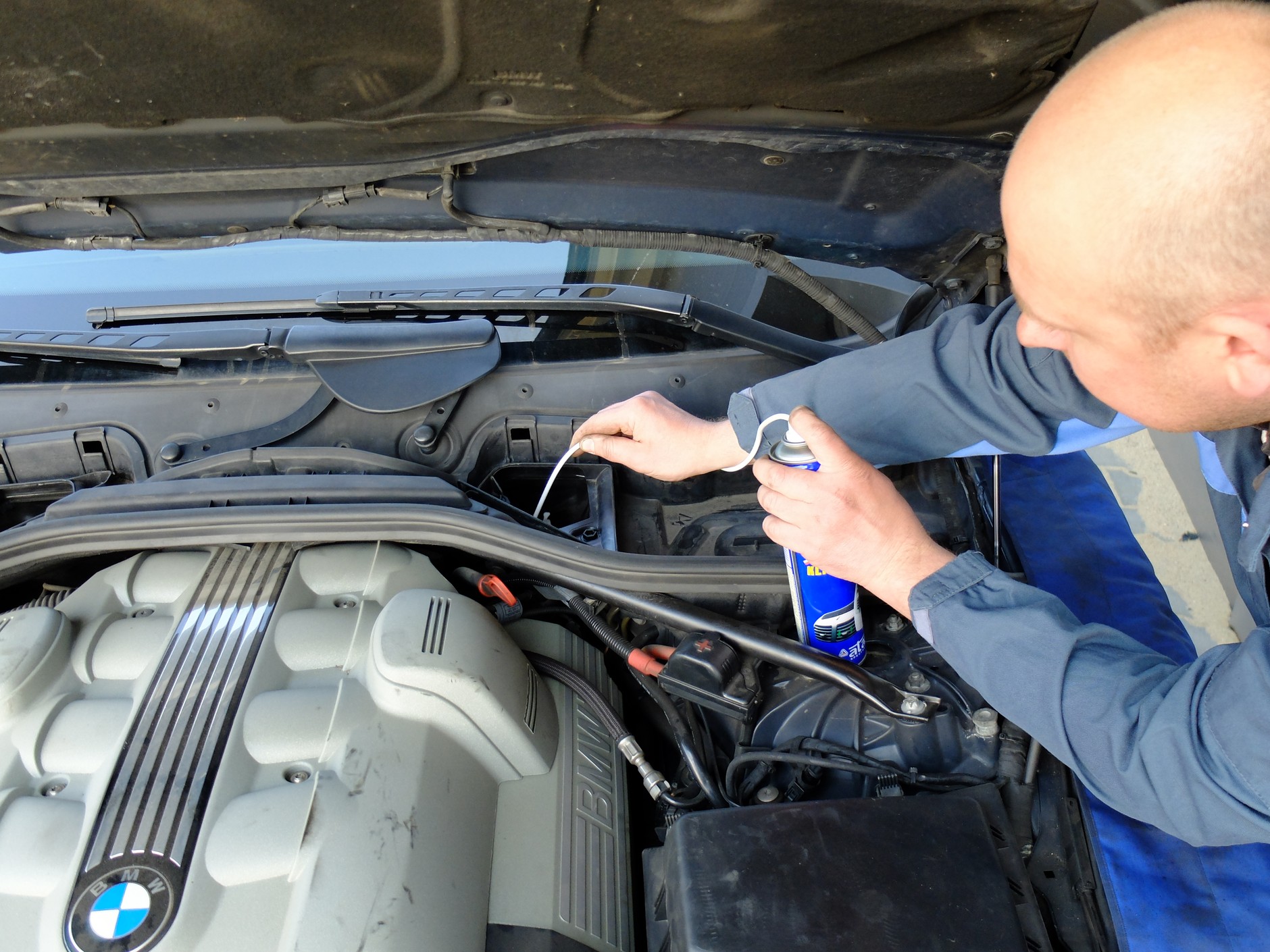 Serwis klimatyzacji: czyszczenie układu