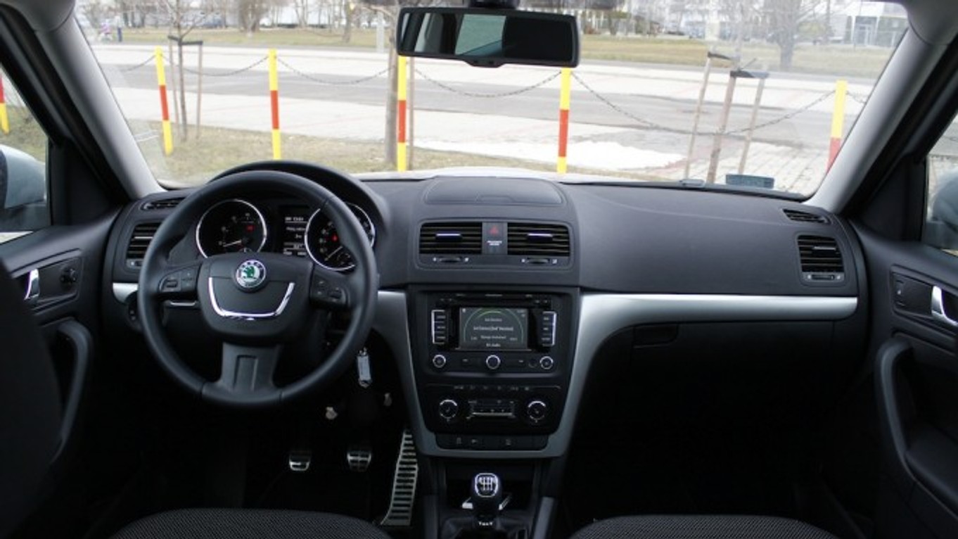 Skoda Yeti 1.4 TSI: we wnętrzu przestronnie i multimedialnie