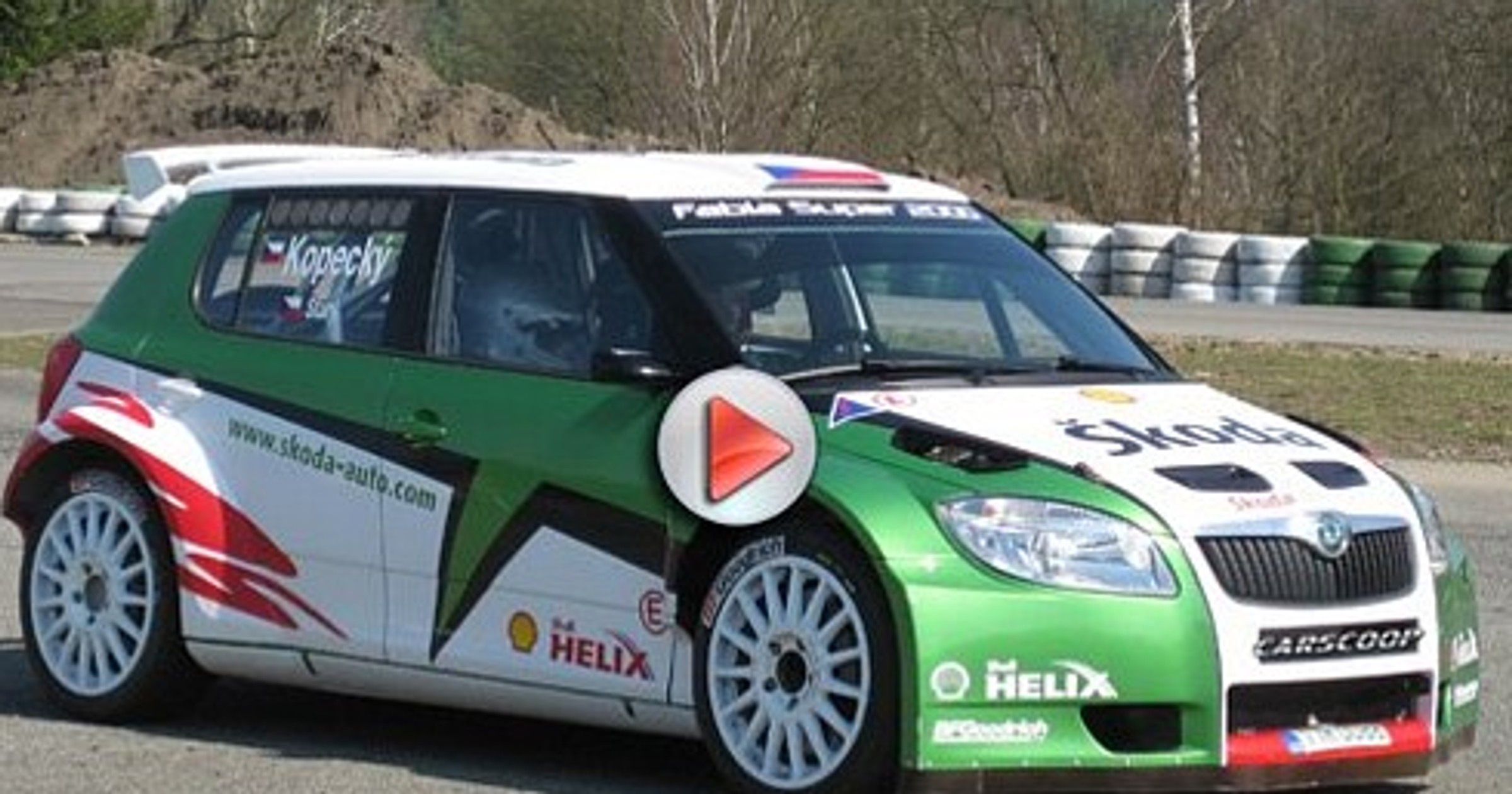 Skoda Fabia S2000 - Rodzinny kompakt w nowej skórze (wideo)