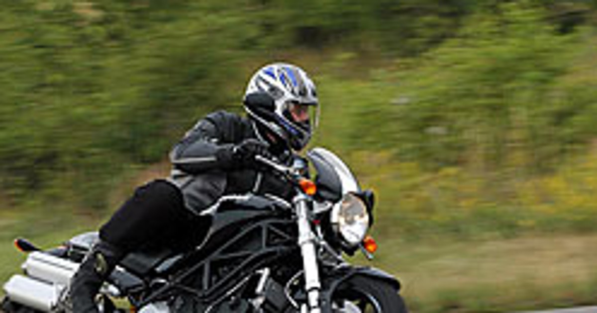 Ducati Monster S2R 1000: stary znajomy (test)
