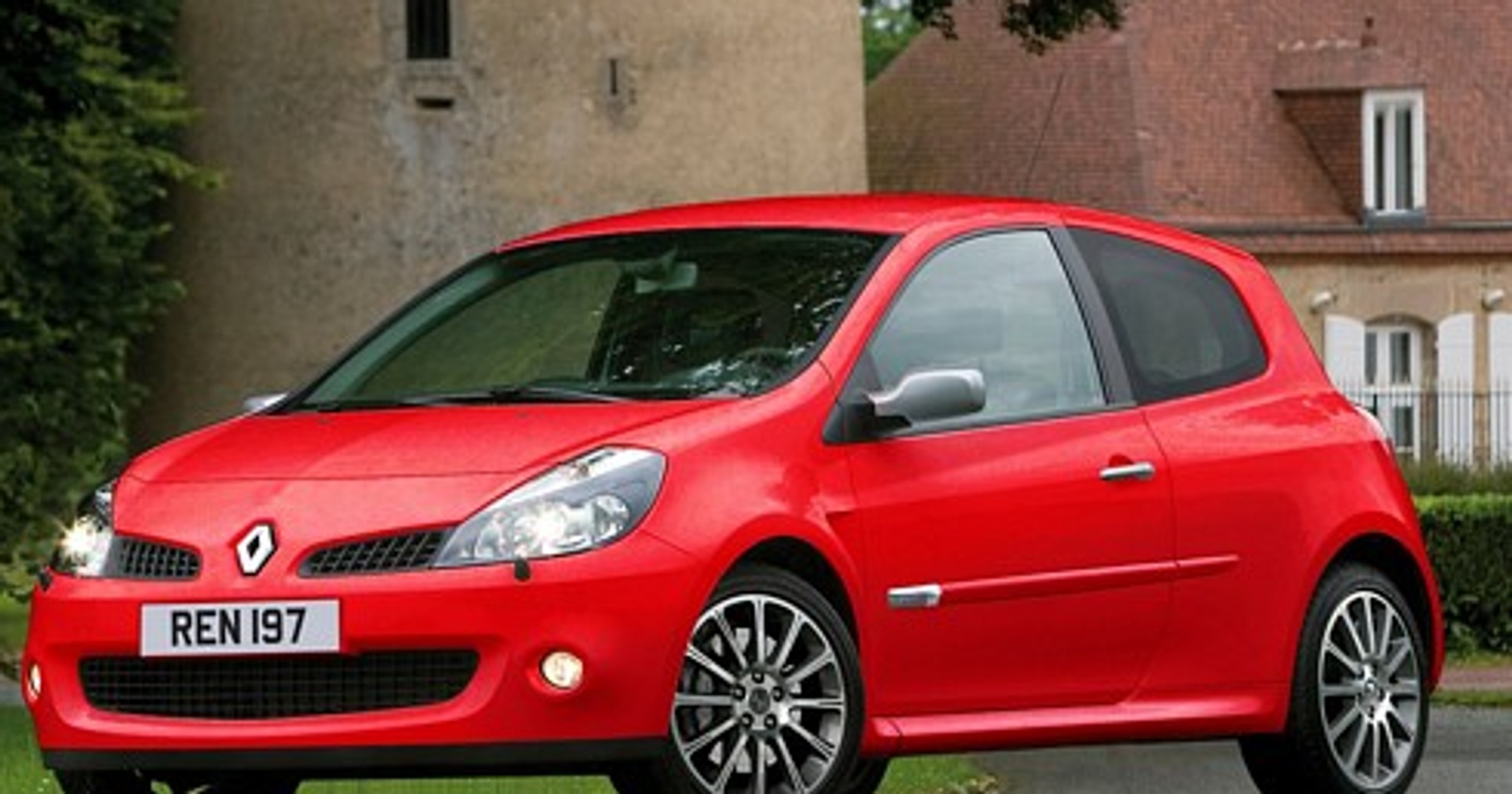 Renault Clio RS 197 Lux - wyjątkowa wersja dla Brytyjczyków