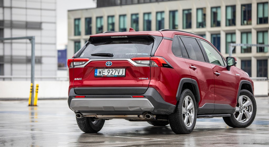 Toyota RAV4 2.5 Hybrid FWD
