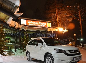 Honda CR-V. 100 km/h po… lodzie