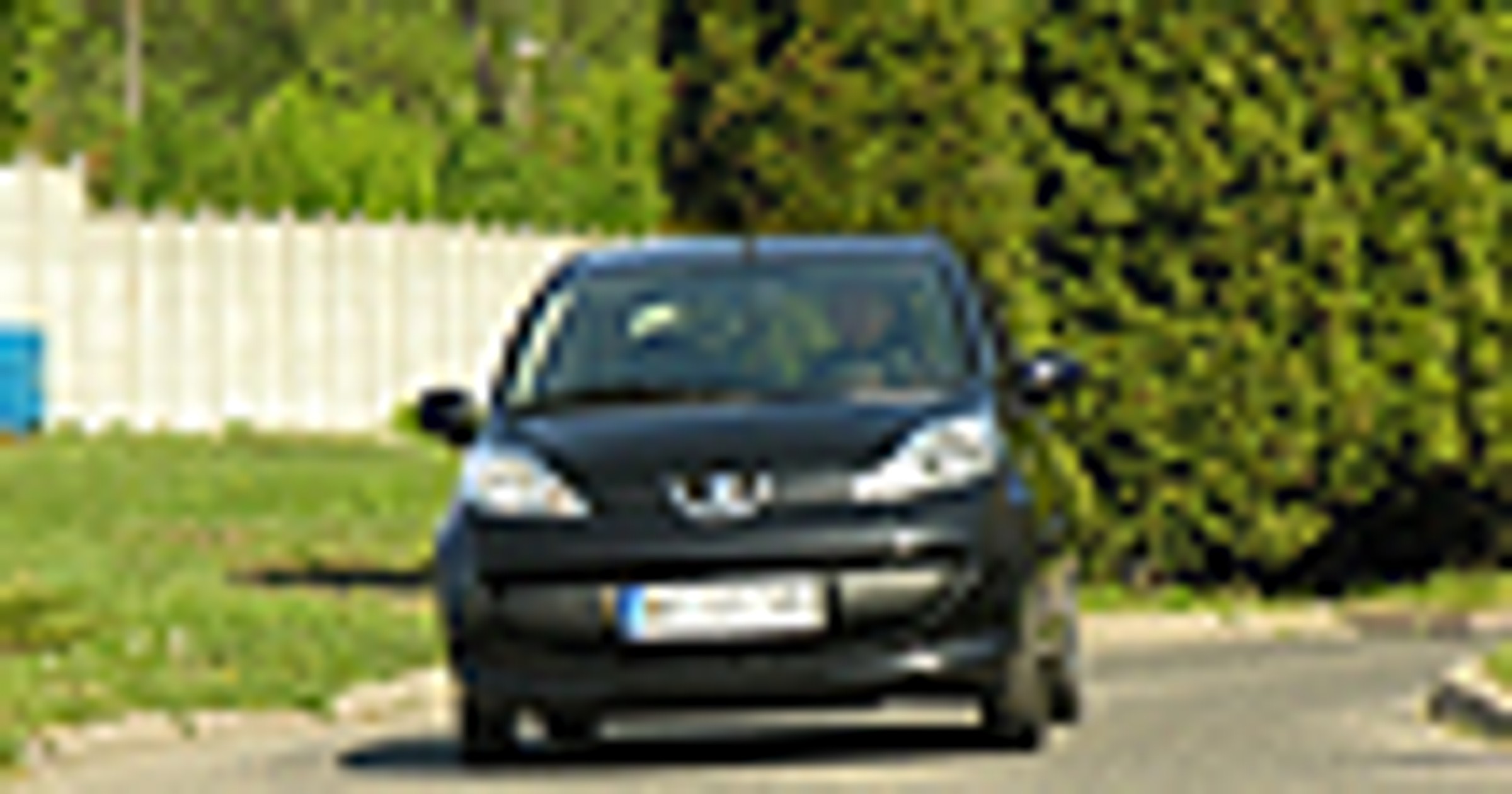 Peugeot 107 - Najmniejsze "lwiątko"