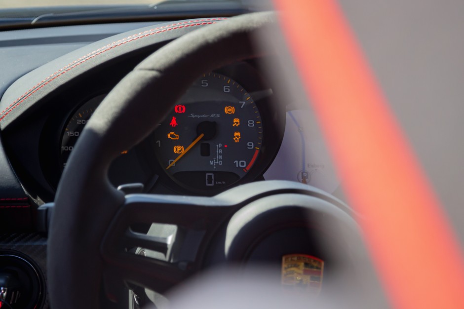 Porsche 718 Spyder RS