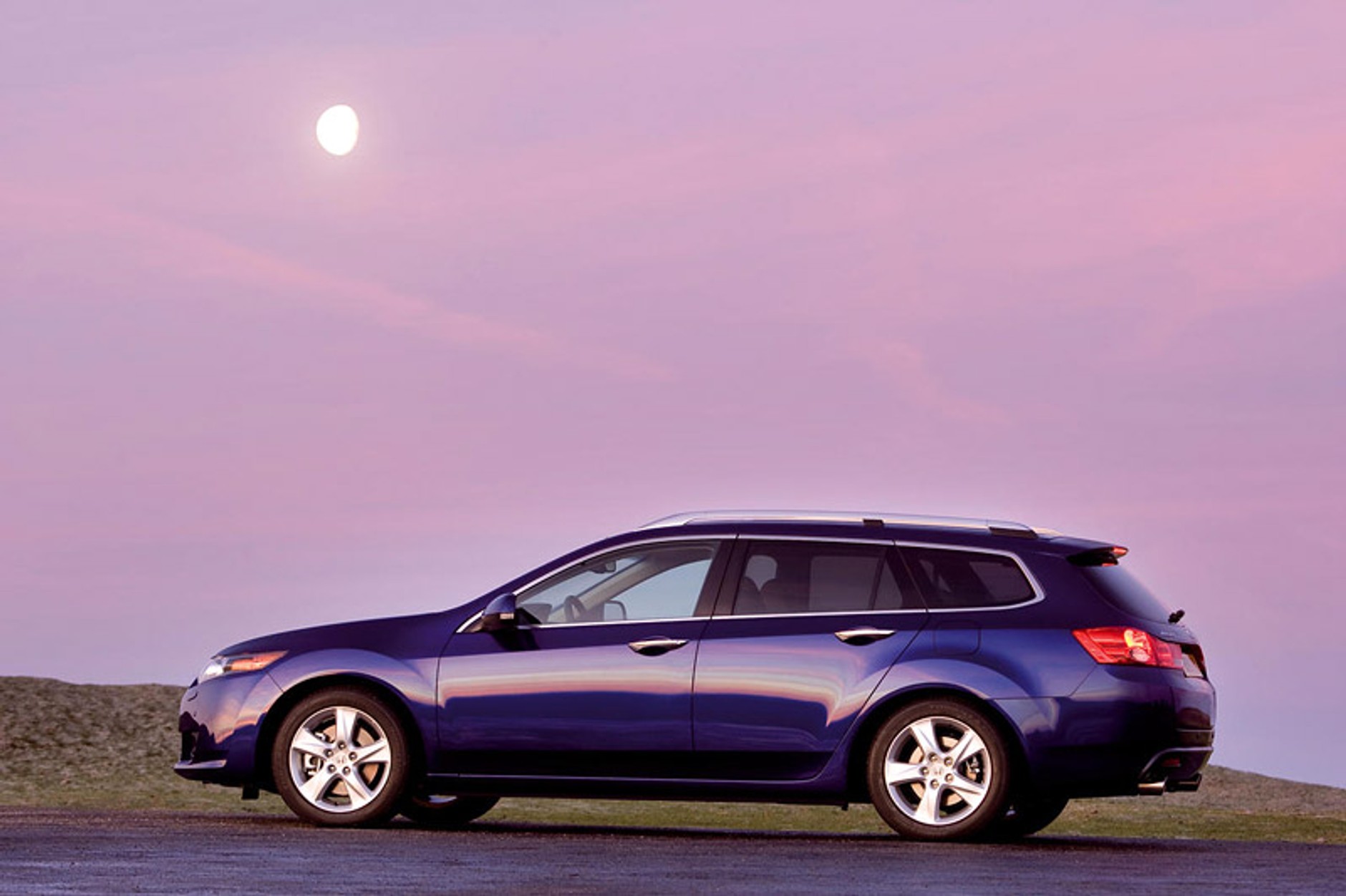 Honda Accord – wysokie tony (dane techniczne, fotogaleria)